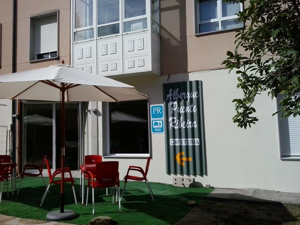 Pension-Albergue Puente Ribeira Sarria Exterior photo