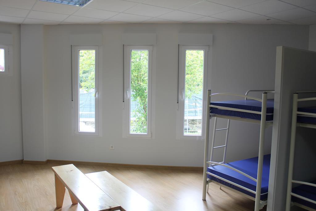 Pension-Albergue Puente Ribeira Sarria Room photo