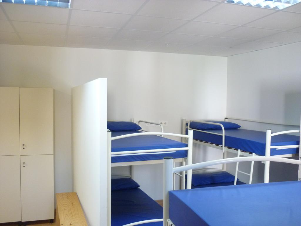 Pension-Albergue Puente Ribeira Sarria Exterior photo